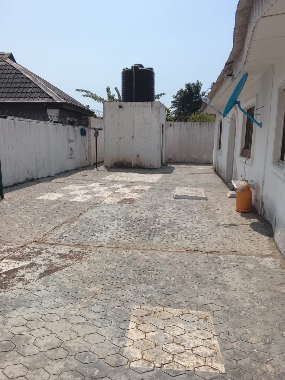 5-Bedroom House For Sale in Badary Lagos, Lagos — ₦45,000,000 | GidiStay — 5 bed house in Badary Lagos, Lagos (main view)