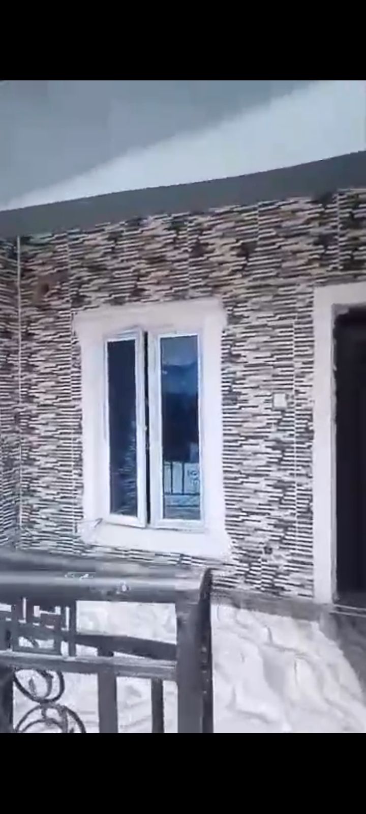 MODERNLY built 3 bedroom flat at elebu — ₦1,100,000/year | GidiStay — 3 bed house in Elebu off akala express oluyole extension ibadan, Ibadan (main view)