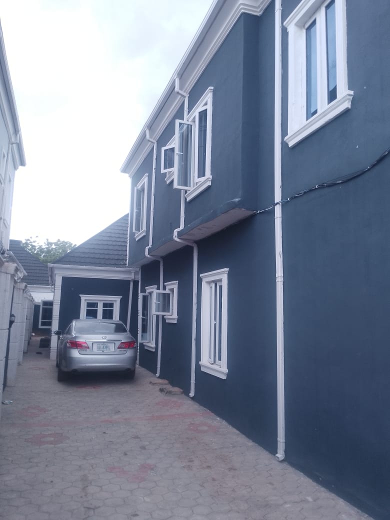 4-Bedroom flat For Rent in Road 1 elebu akala express — ₦1,400,000/year | GidiStay — 4 bed house in Road 1 elebu  akala  express (main view)