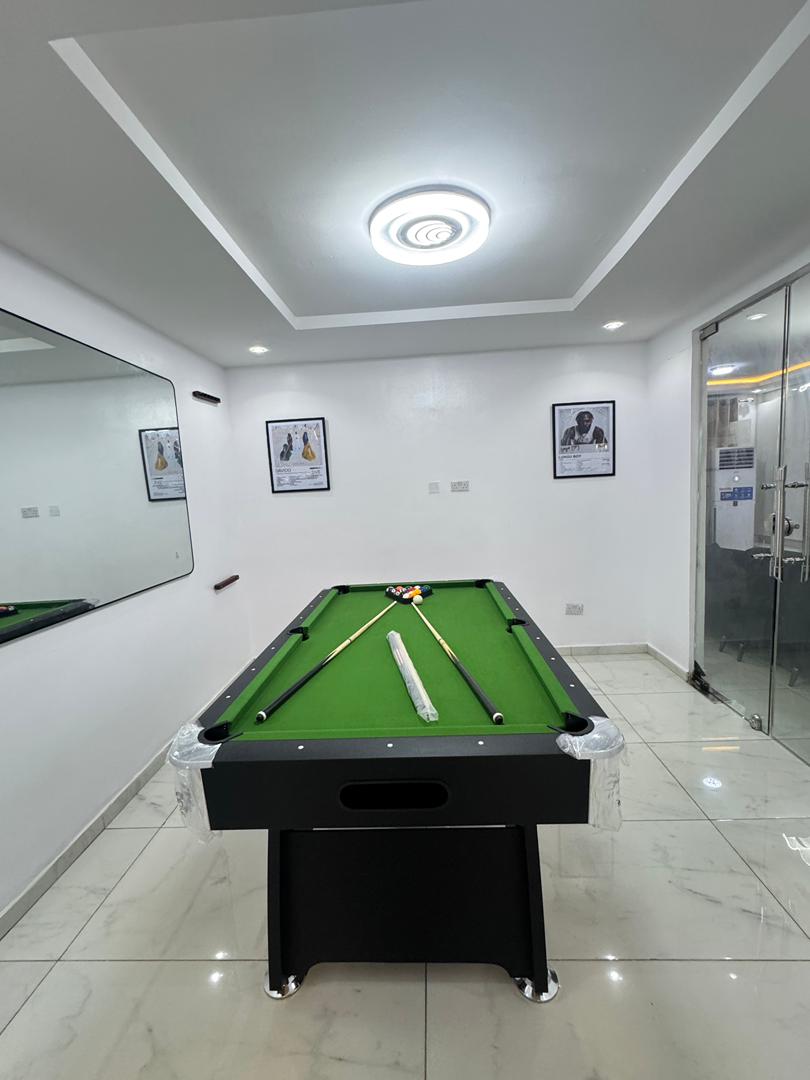 4 bedrooms bangalow in akobo — ₦300,000/night | GidiStay — 4 bed apartment in Akobo, Ibadan (interior)