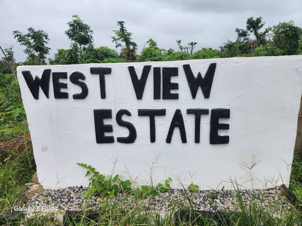 A plot of land for sale in an estate at Ajah. Owner needs money. A full plot with C.O.f Price 6 million — ₦6,000,000/year | GidiStay — 1 bed land in Ajah (main view)
