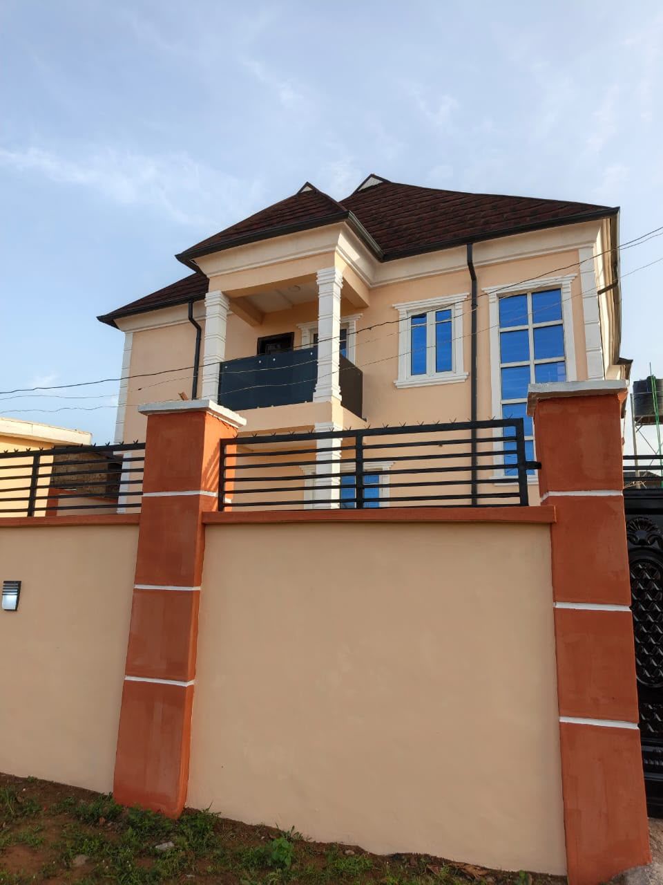 3-Bedroom House For Rent in Elebu off akala express oluyole extension ibadan, Ibadan — ₦1,400,000/year | GidiStay — 3 bed house in Elebu off akala express oluyole extension ibadan, Ibadan (main view)