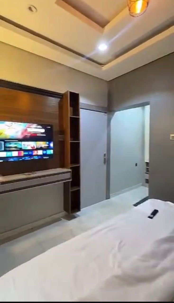 5-Bedroom Apartment Shortlet in Alagbado AIT road , Lagos — ₦330,000/night | GidiStay — 5 bed apartment in Iyana ipaja, Lagos (additional view)