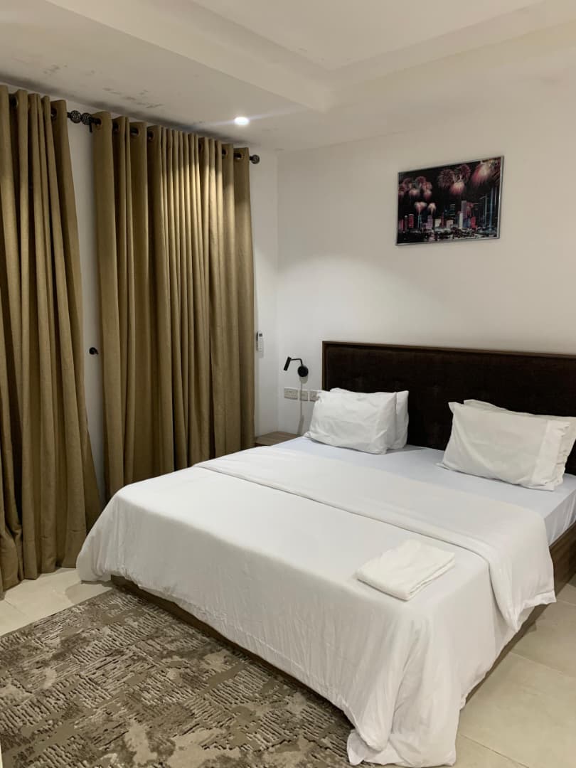 7-Bedroom Apartment For Rent in chevron, Lagos — ₦18,000,000/year | GidiStay — 7 bed apartment in chevron, Lagos (additional view)