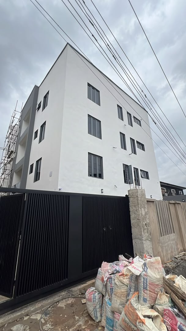 2 and 3-Bedroom Apartment For Sale in Maryland, Lagos — ₦300,000,000 | GidiStay — 1 bed apartment in Maryland, Lagos (main view)