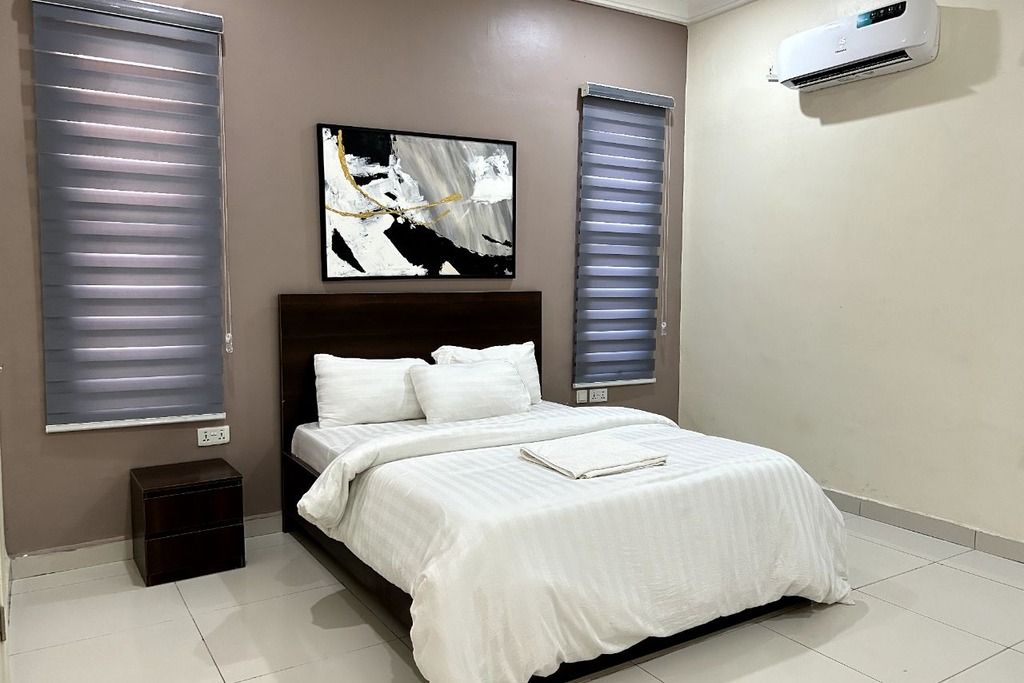 3-Bedroom Apartment Shortlet in lekki, lagos — ₦150,000/night | GidiStay — 3 bed apartment in lekki, lagos (bedroom view)