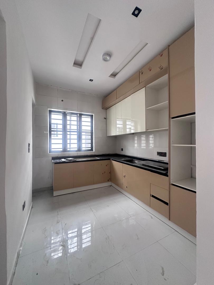 2-Bedroom Apartment For Sale in VGC Ajah,, Lagos — ₦100,000,000 | GidiStay — 2 bed apartment in VGC Ajah,, Lagos (interior)
