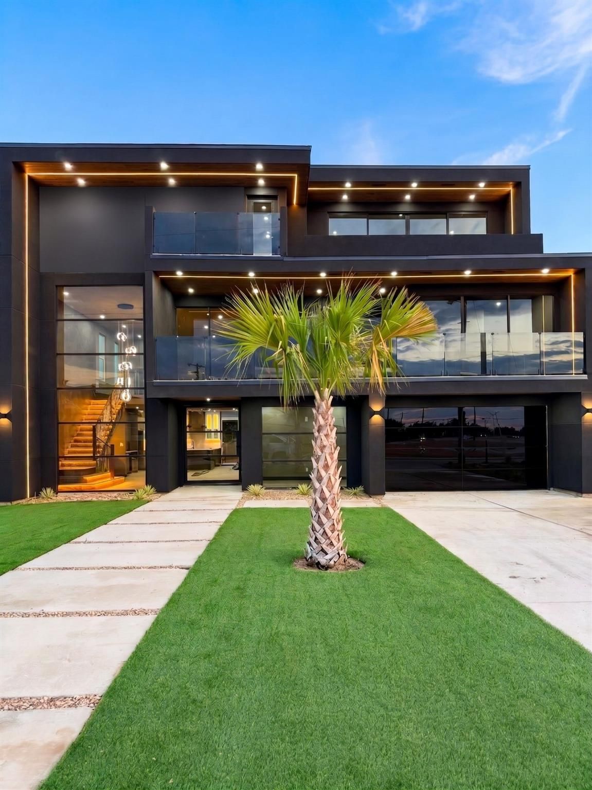 7-Bedroom 5 Baths Dallas Texas $575000 For Sale, United States