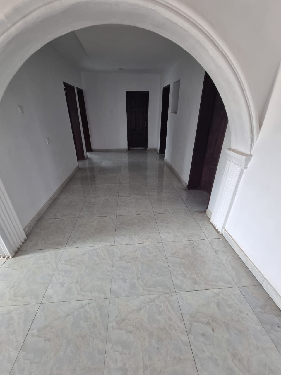 3Bedroom flat at moganna off akala express — ₦800,000/year | GidiStay — 3 bed house in Off akala express, Ibadan (main view)
