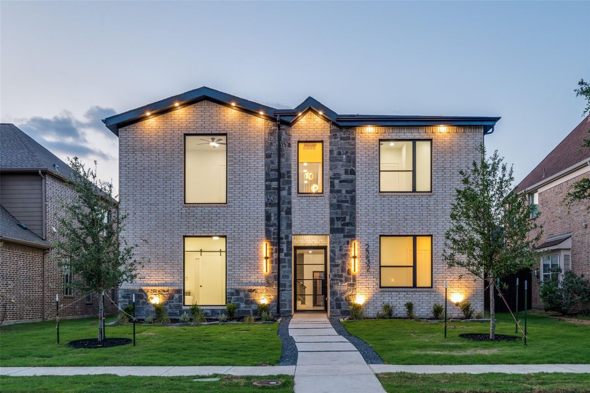 5 beds 4 baths Frisco Texas **Price Drop**