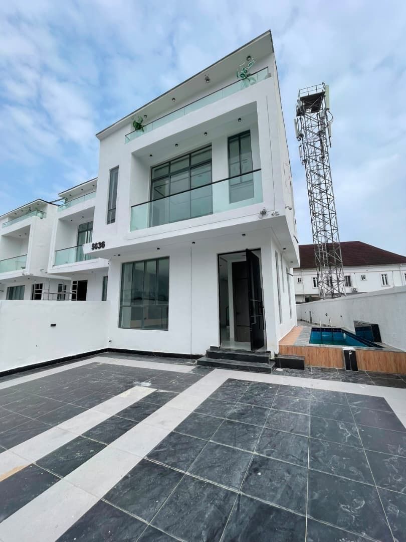 4-Bedroom Duplex For Sale in chevron, lekki, Lagos — ₦350,000,000 | GidiStay — 4 bed duplex in chevron, lekki, Lagos (main view)