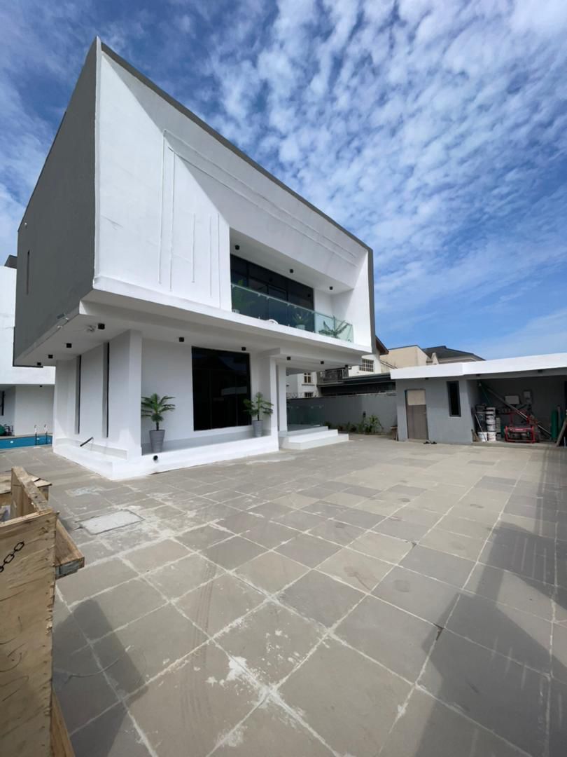 5-Bedroom Duplex For Sale in Ikoyi — ₦2,300,000,000 | GidiStay — 5 bed duplex in Ikoyi (main view)