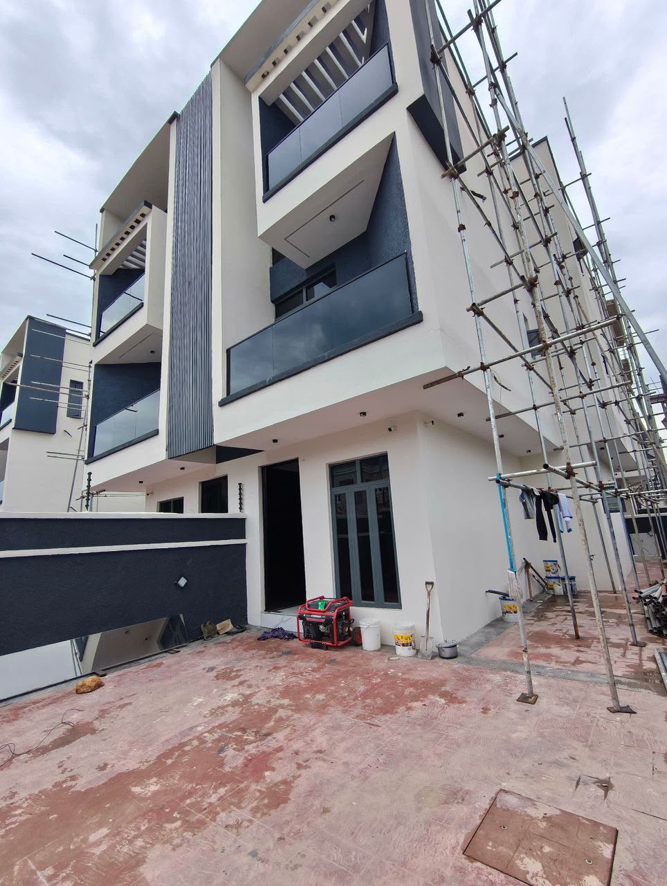 4-Bedroom Semi Detached Duplex+ Bq For Sale in Adeniyi Jones Ikeja, Lagos — ₦470,000,000 | GidiStay — 1 bed duplex in Ikeja, Lagos (additional view)