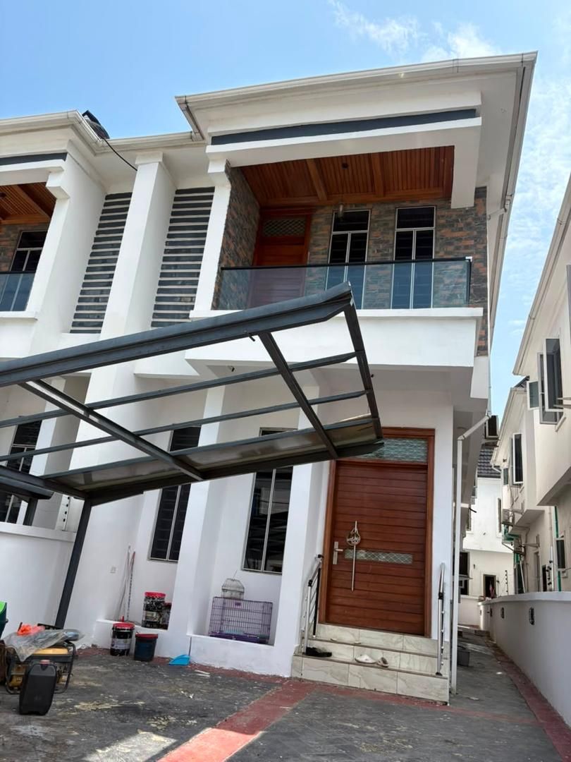 3-Bedroom Apartment For Sale in Lekki Phase 1, Lagos — ₦3,750,000,000,000 | GidiStay — 3 bed apartment in Lekki Phase 1, Lagos (main view)
