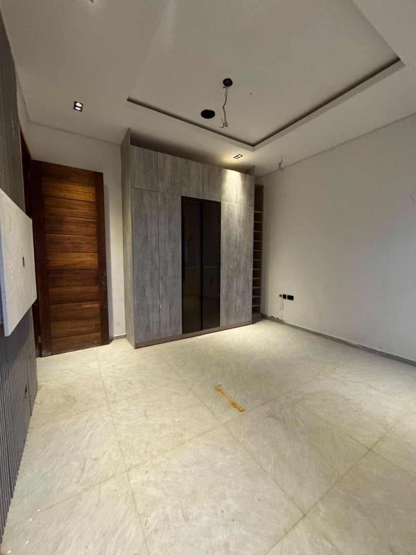 3 and 4Bedroom Apartment +3 and 4 Bedroom Penthouse For Sale in Maryland, Lagos — ₦700,000,000 | GidiStay — 1 bed apartment in Maryland, Lagos (additional view)