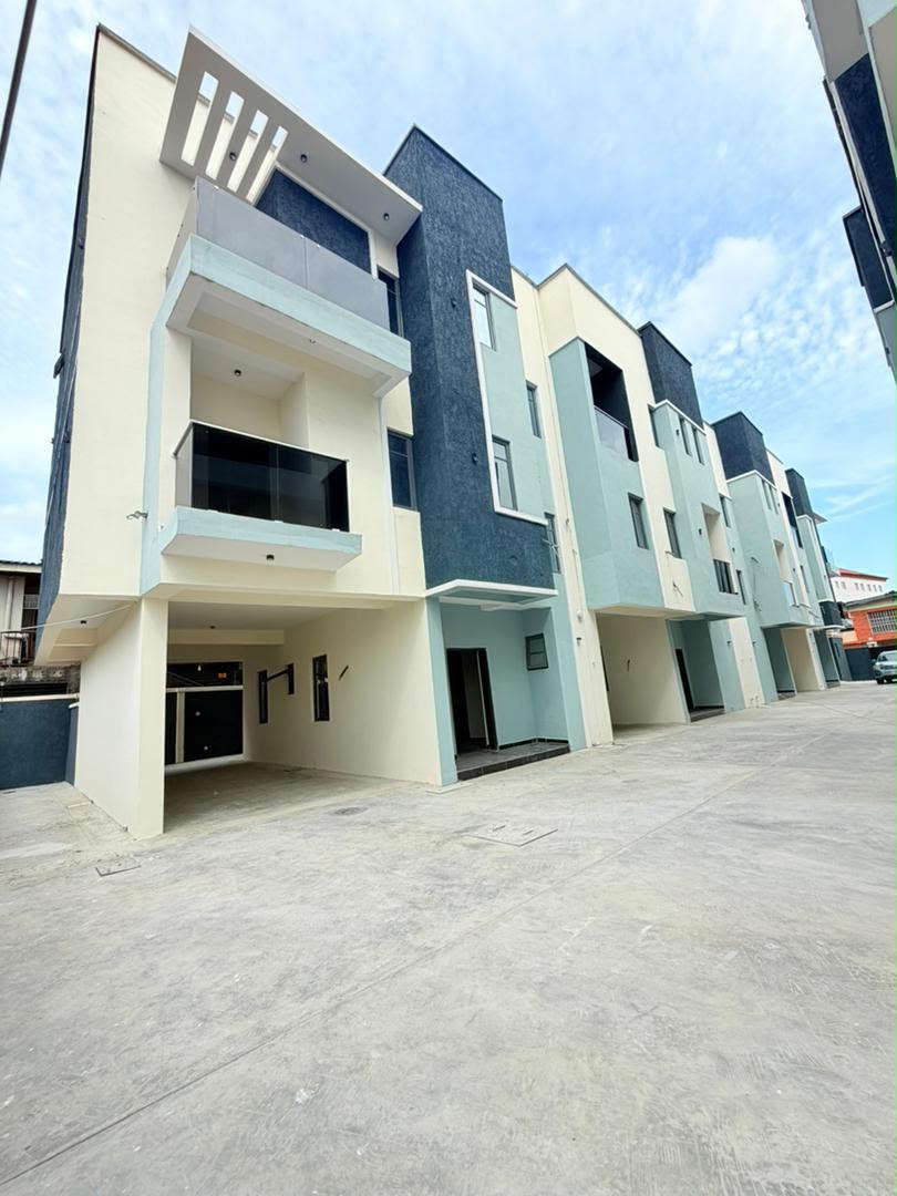 4-Bedroom Duplex For Sale in Oregun Ikeja, Lagos — ₦320,000,000 | GidiStay — 1 bed duplex in Oregun Ikeja, Lagos (main view)