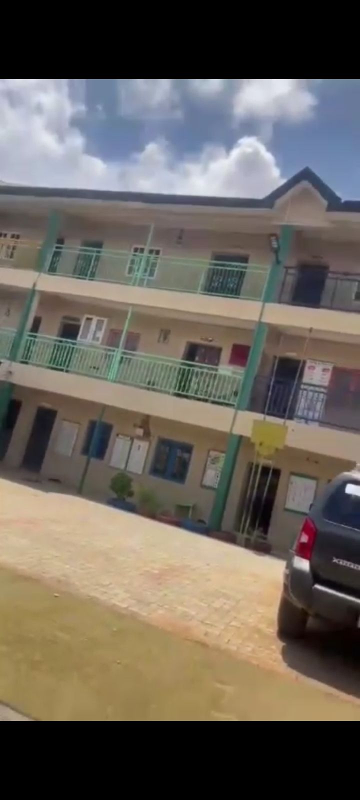 FUNCTIONING PRY & SEC SCHOOL FOR SALE — ₦280,000,000 | GidiStay — 1 bed commercial in Ayobo, Lagos (main view)