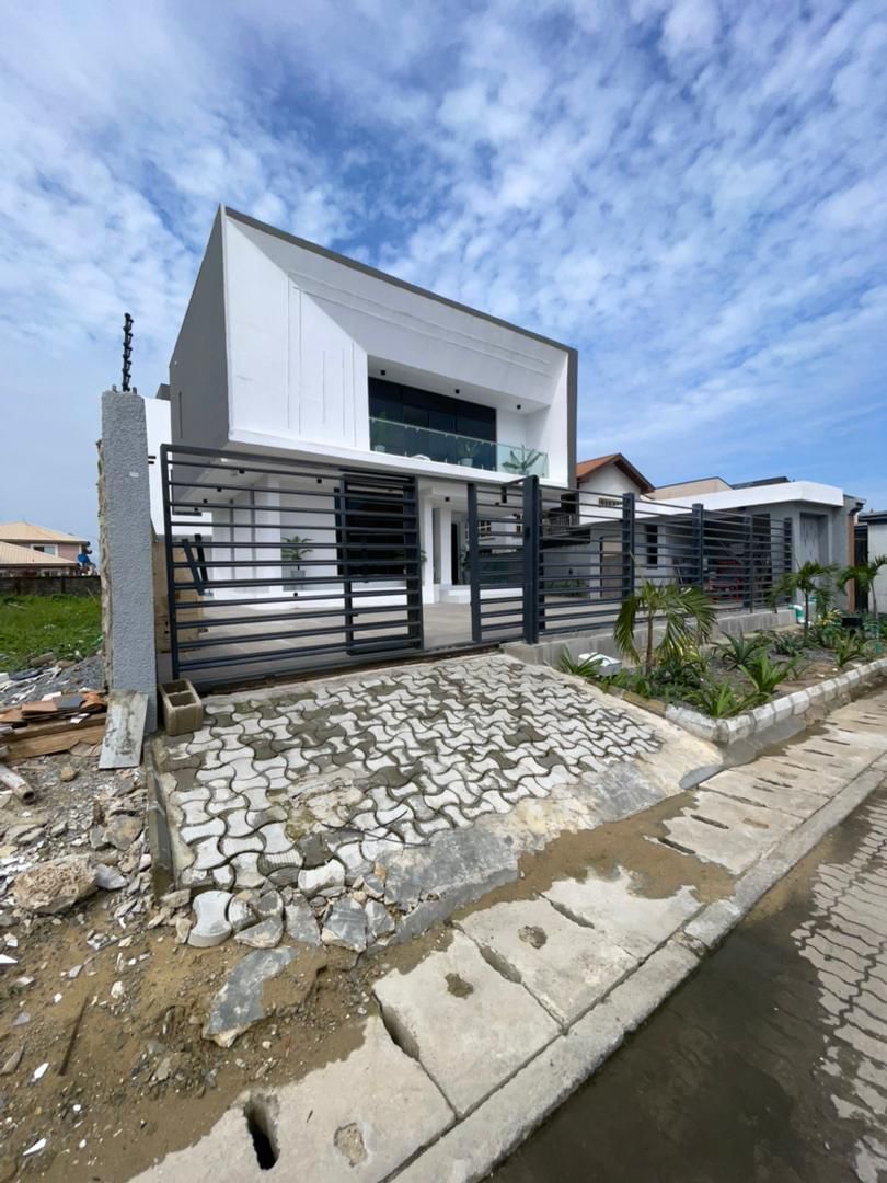 5-Bedroom Duplex For Sale in Ikoyi — ₦2,300,000,000 | GidiStay — 5 bed duplex in Ikoyi (interior)