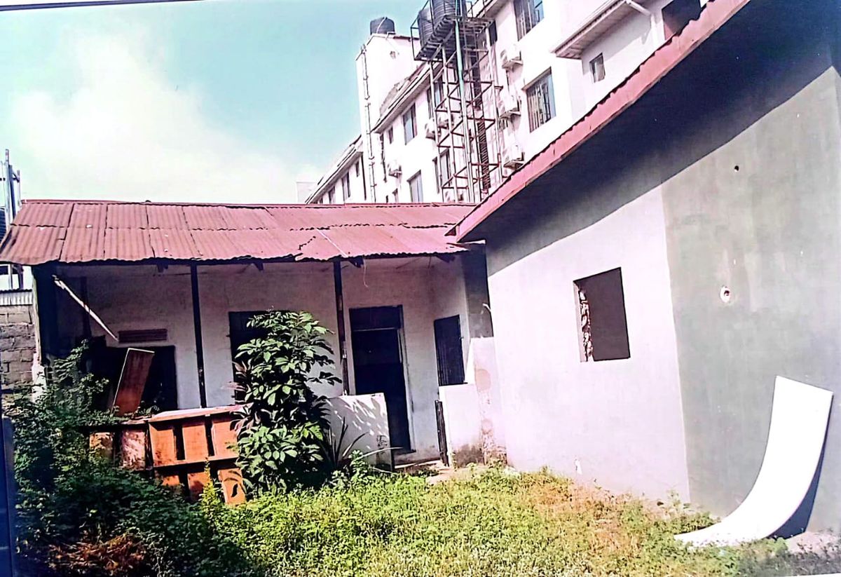 2-Bedroom House For Sale in Yaba, Lagos — ₦500,000,000 | GidiStay — 2 bed house in Yaba, Lagos (main view)