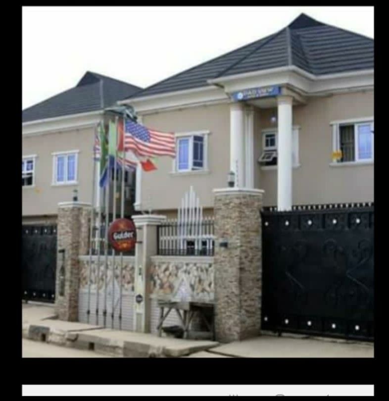 1-Bedroom Hotel For Rent in Agege, Lagos — ₦25,000,000/year | GidiStay — 1 bed hotel in Agege, Lagos (main view)