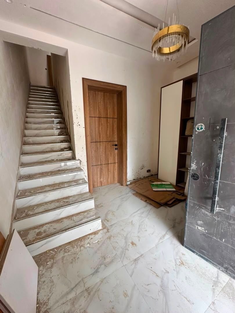 4-Bedroom Semi Detached Duplex With Bq For Sale in Adeniyi Jones Ikeja, Lagos — ₦370,000,000 | GidiStay — 1 bed duplex in Ikeja, Lagos (interior)