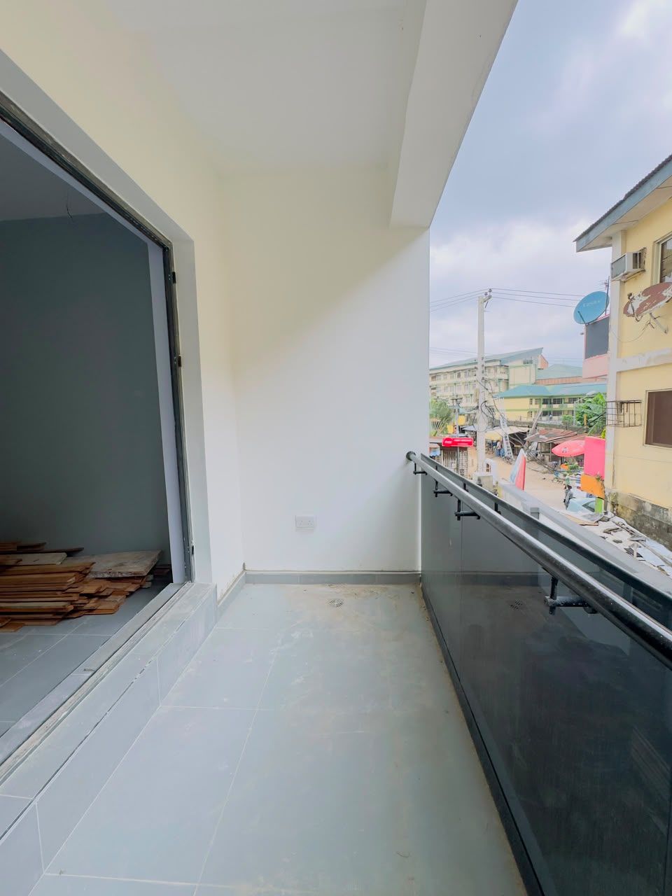 2 and 3-Bedroom Apartment For Sale in Maryland, Lagos — ₦300,000,000 | GidiStay — 1 bed apartment in Maryland, Lagos (bedroom view)