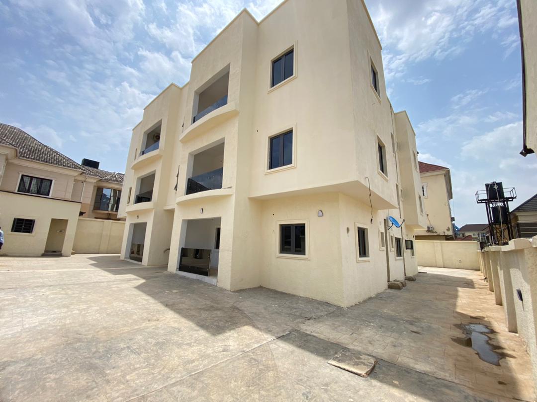 2-Bedroom Apartment For Rent in Durumi, Abuja — ₦100,000/night | GidiStay — 2 bed apartment in Durumi, Abuja (main view)