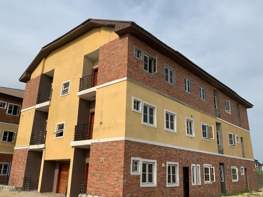 Spacious 3-Bedroom Apartment for Sale in Ipaja, Lagos ⭐ — ₦50,000,000 | GidiStay — 3 bed house in IKOTA LEKKI, Lagos State (main view)