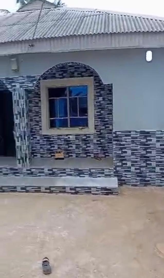 3-Bedroom House For Sale in Agbara Lagos, Lagos — ₦20,000,000 | GidiStay — 3 bed house in Agbara Lagos, Lagos (interior)