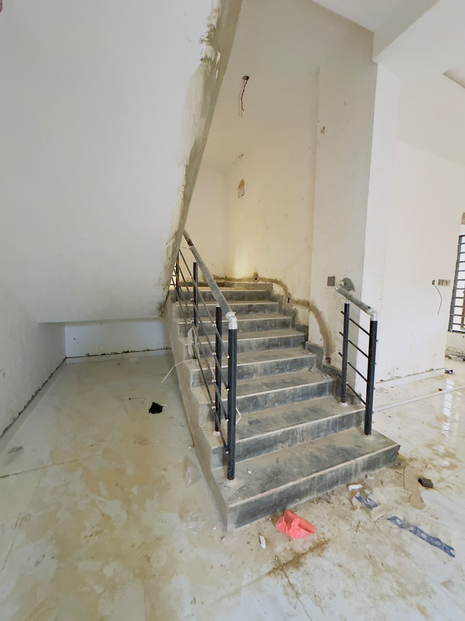 4-Bedroom Fully Detached Duplex For Sale in Ogba, Lagos — ₦270,000,000 | GidiStay — 1 bed duplex in Ogba, Lagos (interior)