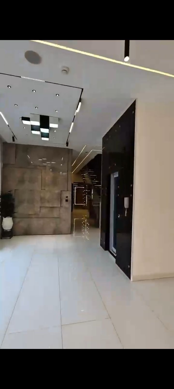 5-Bedroom Duplex For Sale in Lekki Phase 1, Lagos — ₦1,200,000,000 | GidiStay — 5 bed duplex in Lekki Phase 1, Lagos (interior)