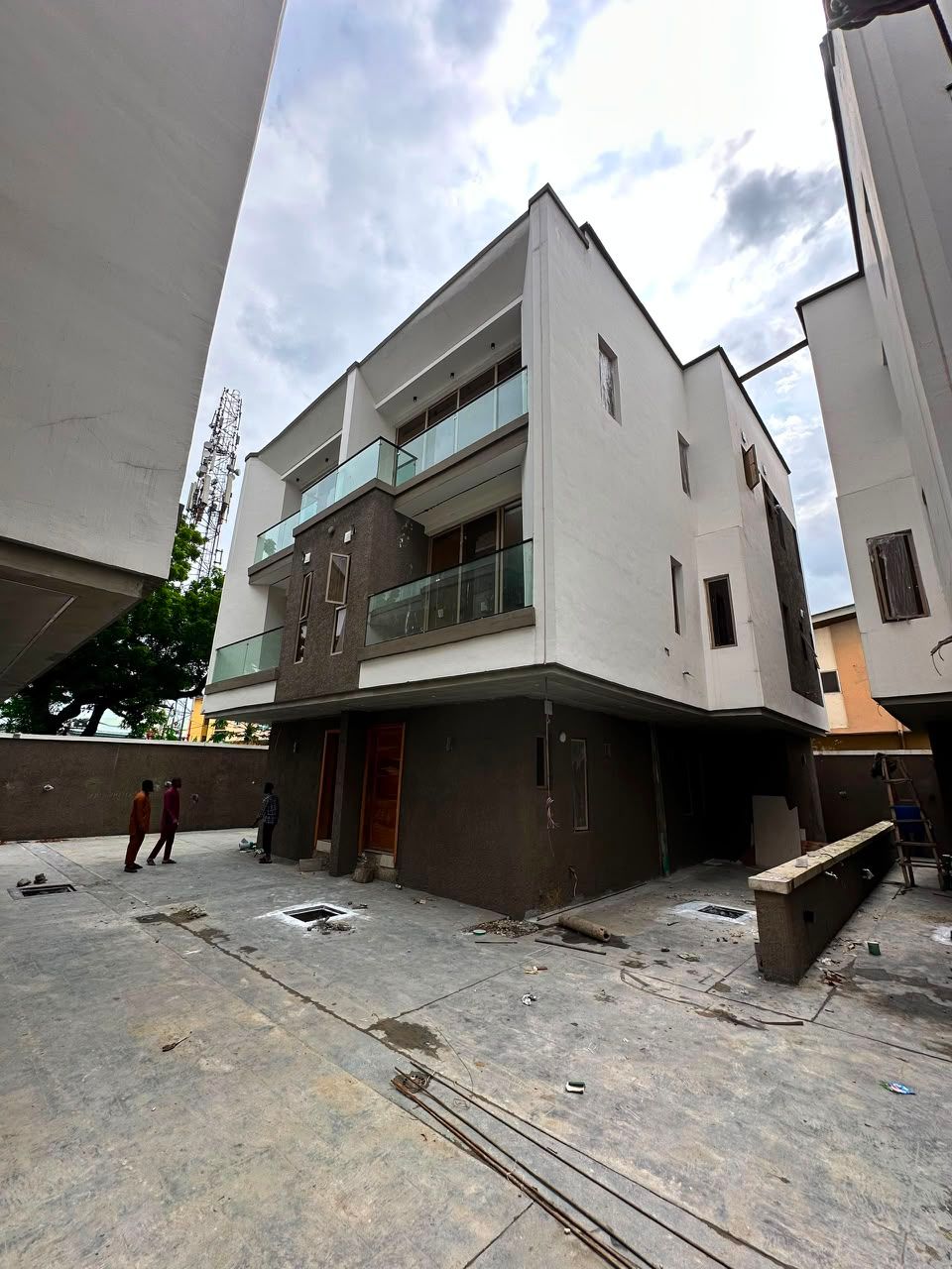 4-Bedroom Semi Detached Duplex With For Sale in Adeniyi Jones Ikeja, Lagos — ₦470,000,000 | GidiStay — 1 bed duplex in Ikeja, Lagos (interior)