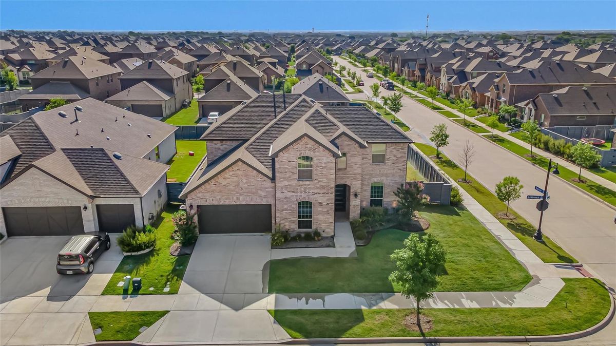 4 bed 4 bath with game-media sitting on an oversized corner lot — $534,950 | GidiStay — 4 bed house in Aubrey (main view)