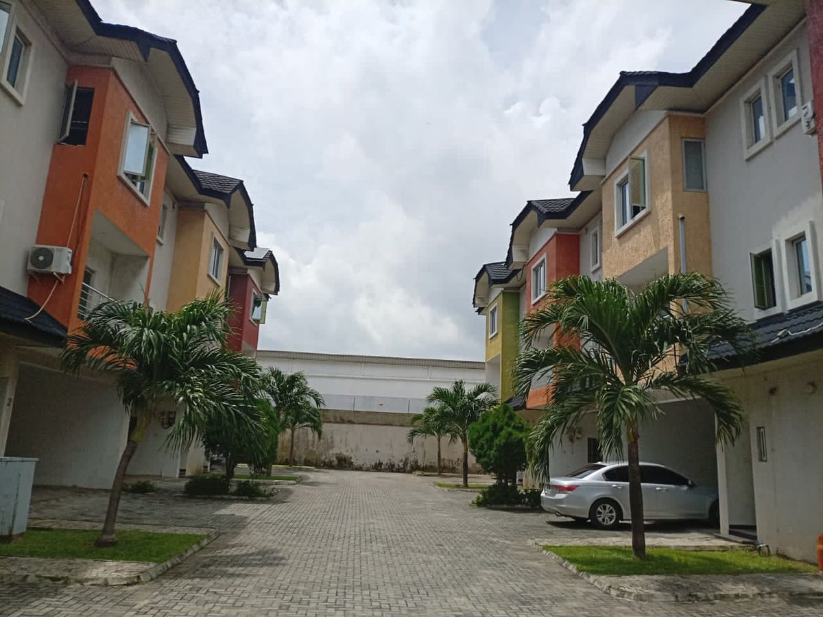 4-Bedroom Duplex For Sale in Ikate — ₦350,000,000 | GidiStay — 4 bed duplex in Ikate (main view)