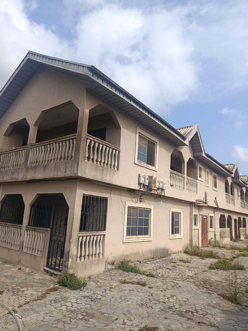 Two unit of three bedroom flat with four unit of two bedroom flat for Sale — ₦40,000,000 | GidiStay — 3 bed house in Badagry Lagos (interior)
