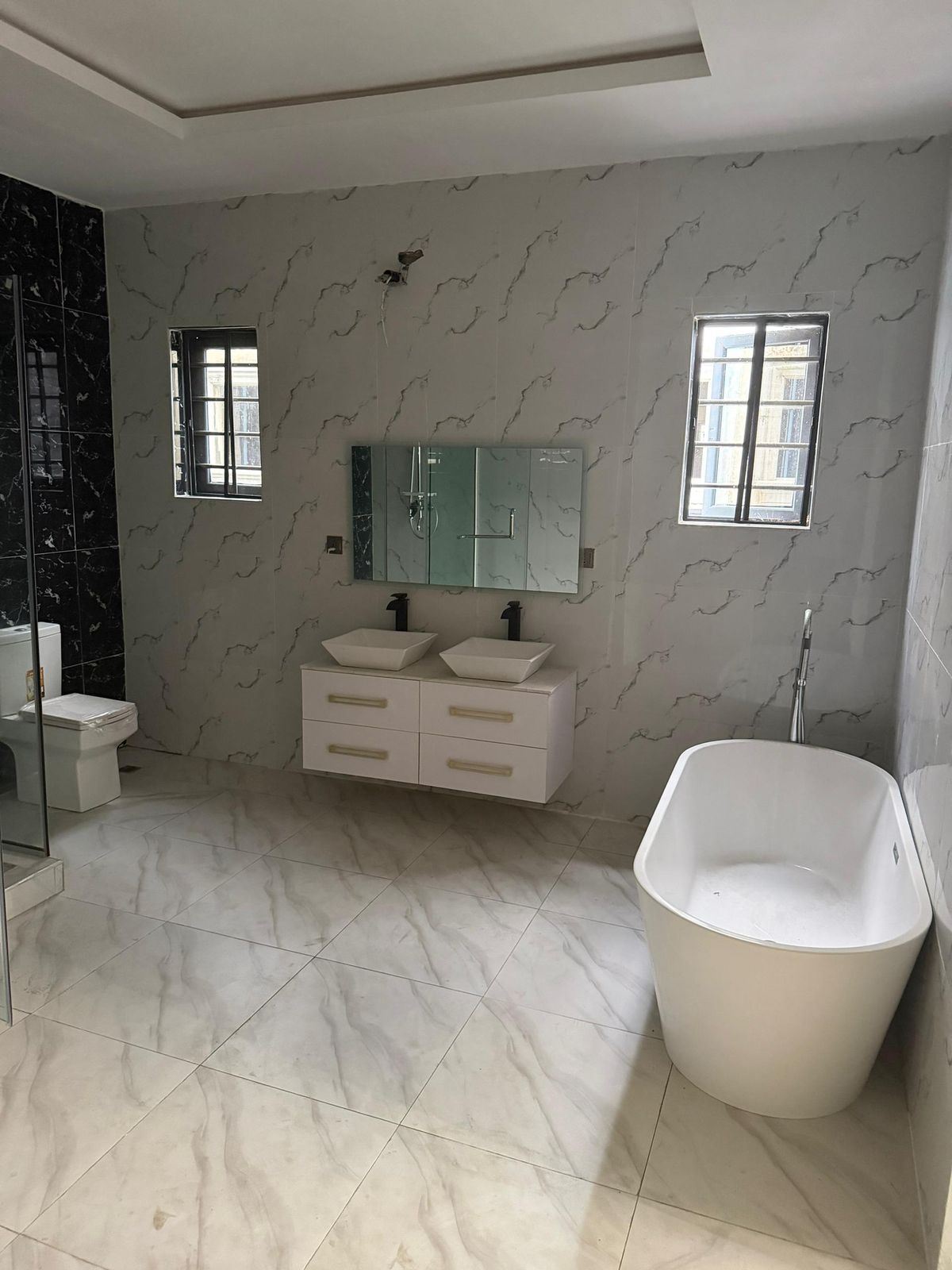 2-Bedroom Apartment For Rent in chevron, lekki, Lagos — ₦13,000,000/year | GidiStay — 2 bed apartment in chevron, lekki, Lagos (bedroom view)