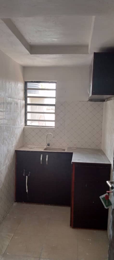3 Bedroom Bungalow For Sale in Gowon Estate Egbeda, Lagos — ₦85,000,000 | GidiStay — 1 bed bungalow in Gowon Estate Egbeda, Lagos (additional view)