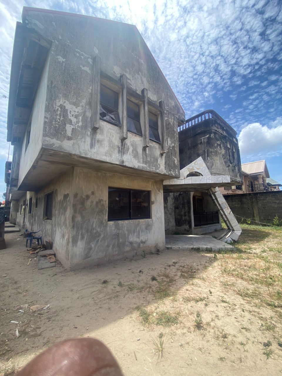 5-Bedroom Duplex For Sale in Oshodi-Isolo — ₦125,000,000 | GidiStay — 5 bed duplex in Oshodi-Isolo (interior)