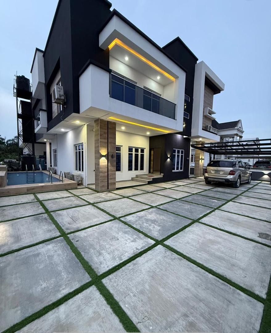 5-Bedroom Duplex For Sale in Orchid Road, Lagos — ₦500,000,000 | GidiStay — 5 bed duplex in Orchid Road, Lagos (main view)
