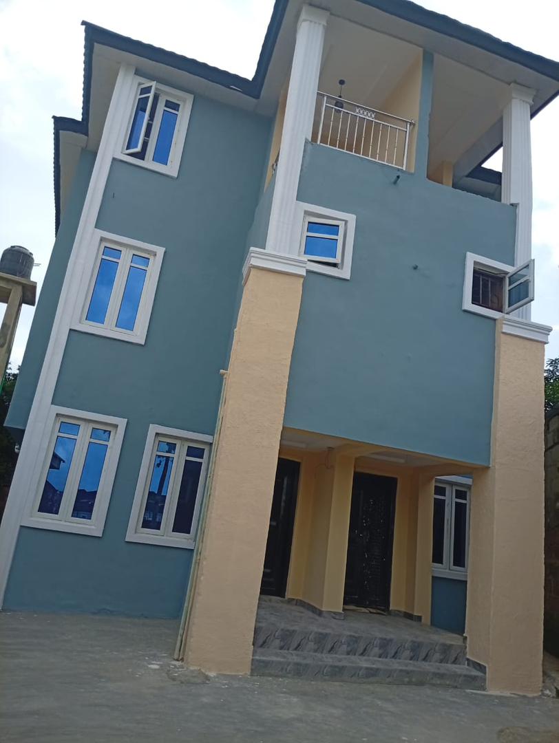 3-Bedroom Duplex For Rent in VGE,koto elebu , oluyole extension — ₦2,500,000/year | GidiStay — 3 bed duplex in VGE,koto elebu , oluyole extension (main view)