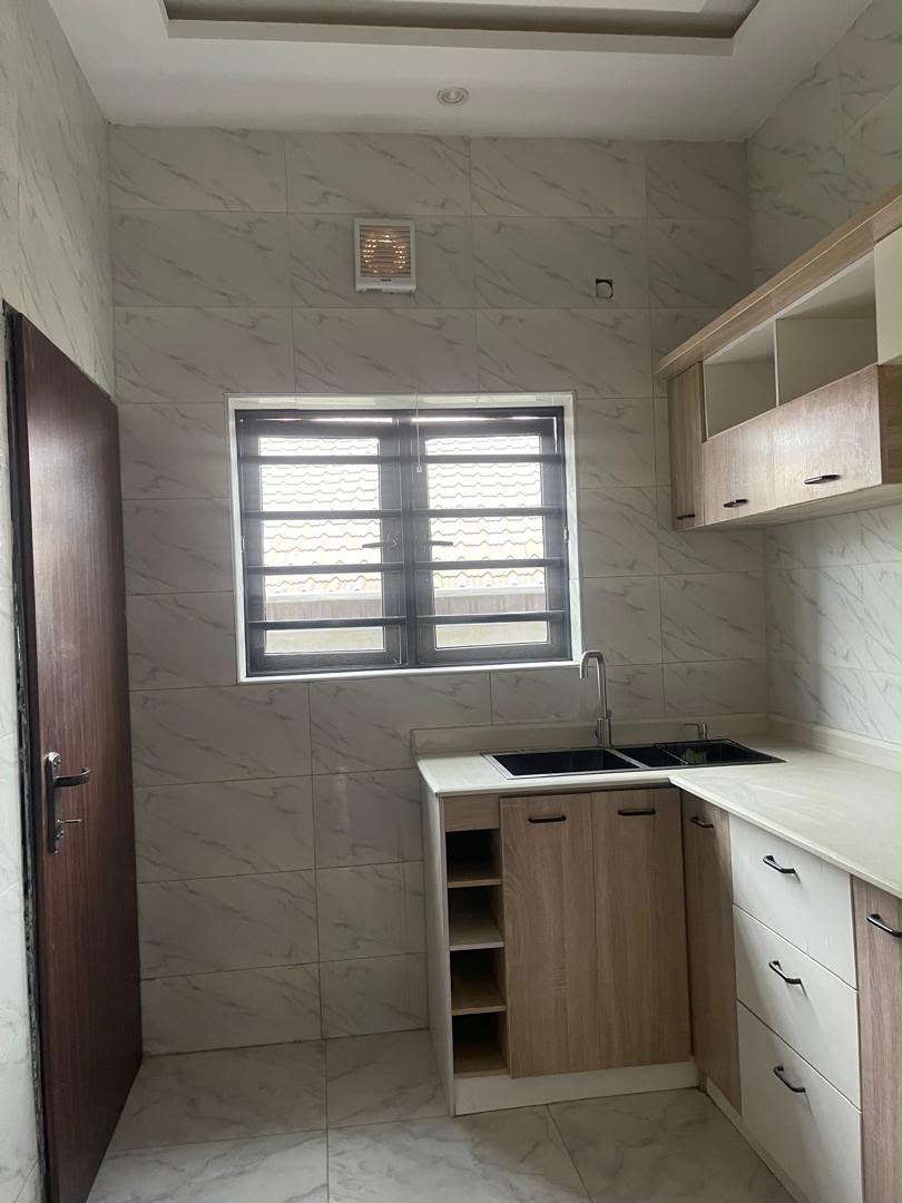 2-Bedroom House For Rent in Olusoji oluyole estate — ₦2,500,000/year | GidiStay — 2 bed house in Olusoji  oluyole estate (main view)