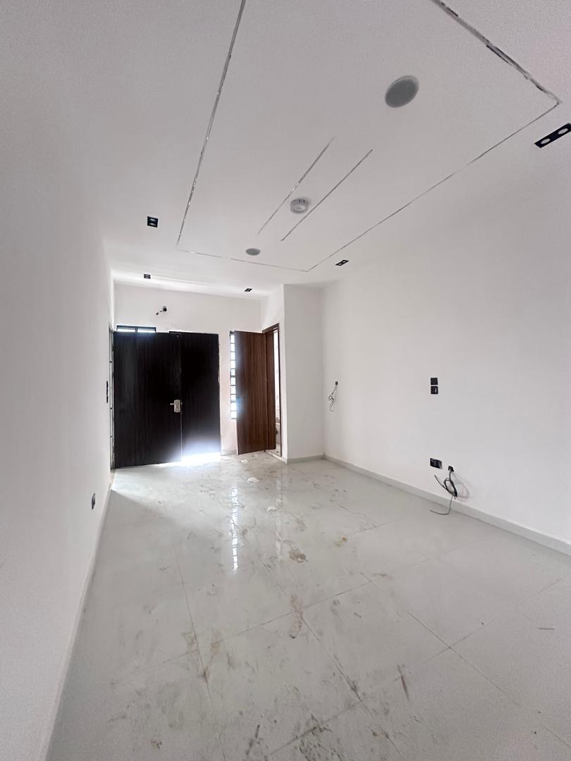 2-Bedroom Apartment For Sale in VGC Ajah,, Lagos — ₦100,000,000 | GidiStay — 2 bed apartment in VGC Ajah,, Lagos (bedroom view)