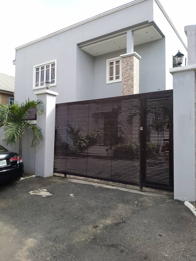 4-Bedroom Duplex For Sale in Ikeja, Lagos — ₦700,000,000 | GidiStay — 4 bed duplex in Ikeja, Lagos (main view)