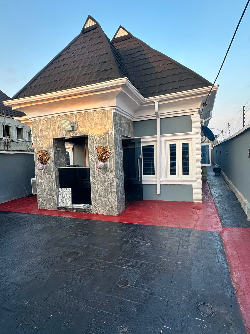4-Bedroom House For Sale in Iyana Iba, Lagos — ₦70,000,000 | GidiStay — 4 bed house in Iyana Iba, Lagos (interior)