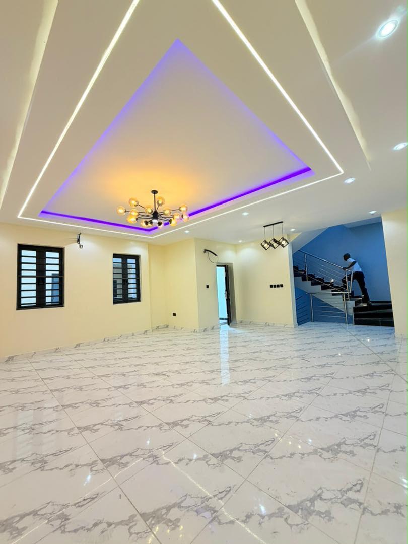 4-Bedroom Duplex For Sale in Oregun Ikeja, Lagos — ₦320,000,000 | GidiStay — 1 bed duplex in Oregun Ikeja, Lagos (bedroom view)