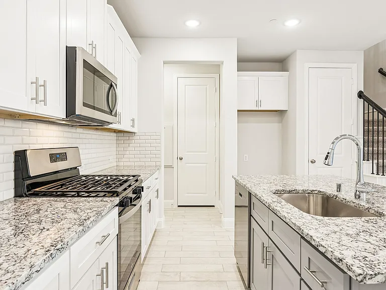 4 beds 3.5 baths, Plano Texas — $519,000 | GidiStay — 4 bed  in Plano (bedroom view)