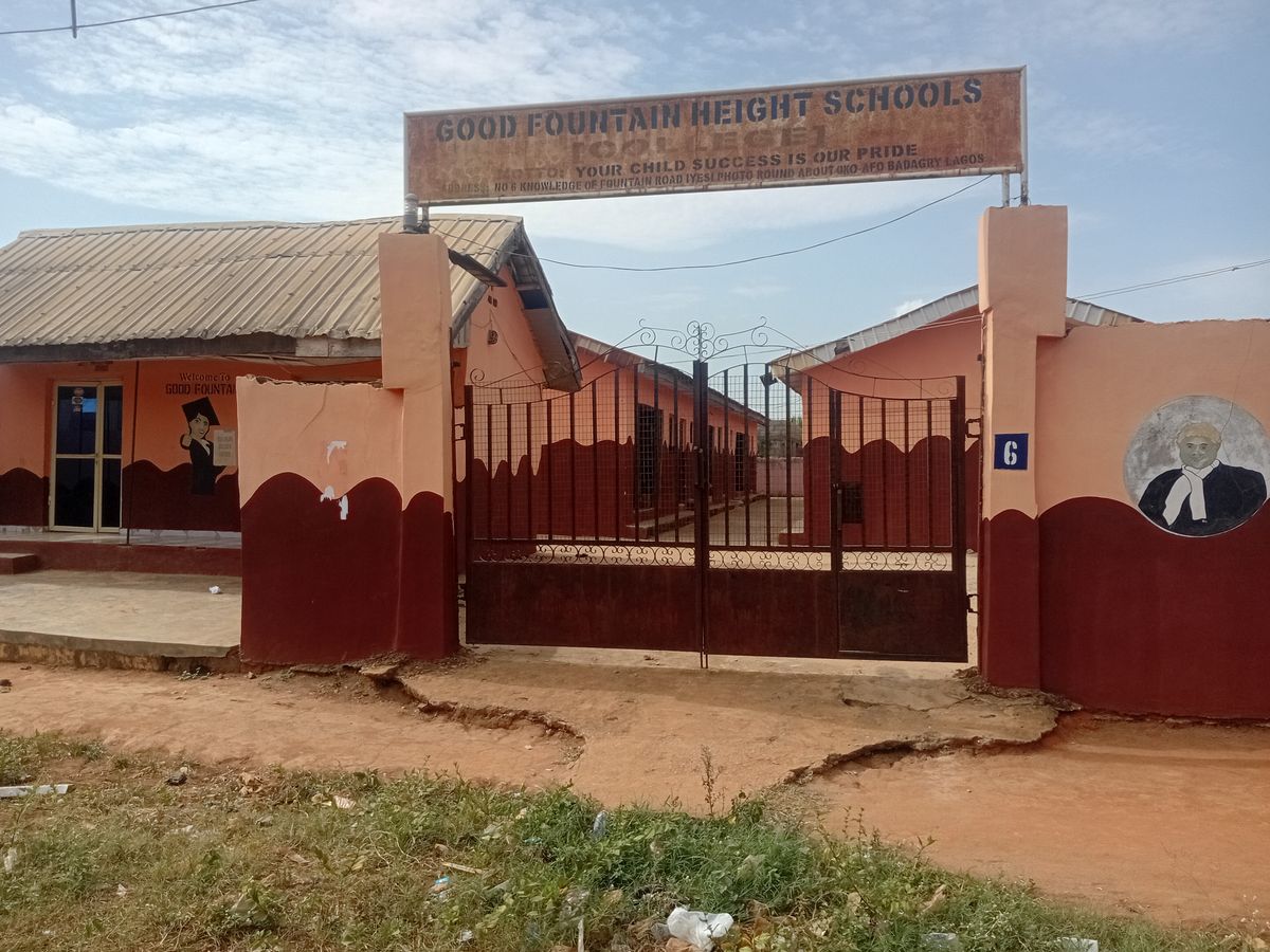 School Building FOR SALE (BUNGALOW) — ₦25,000,000 | GidiStay — 1 bed commercial in Badagry, Badagry (additional view)