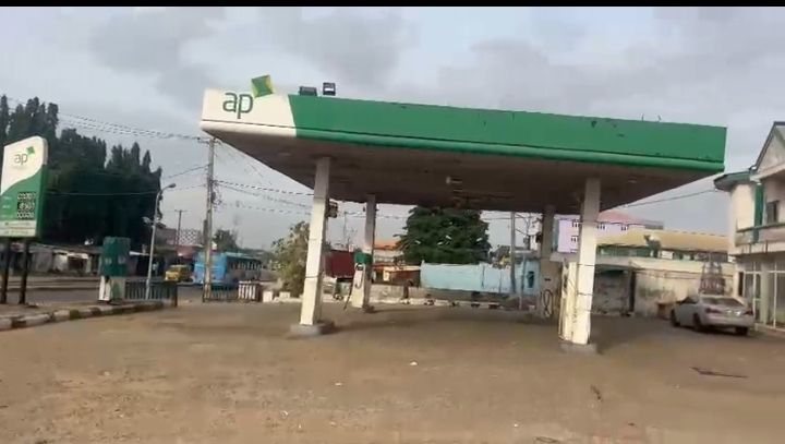 Filling station For Sale in Idimu-Ikotun, Lagos, Lagos — ₦800,000,000 | GidiStay — 1 bed commercial in Ikotun, Lagos, Lagos (main view)