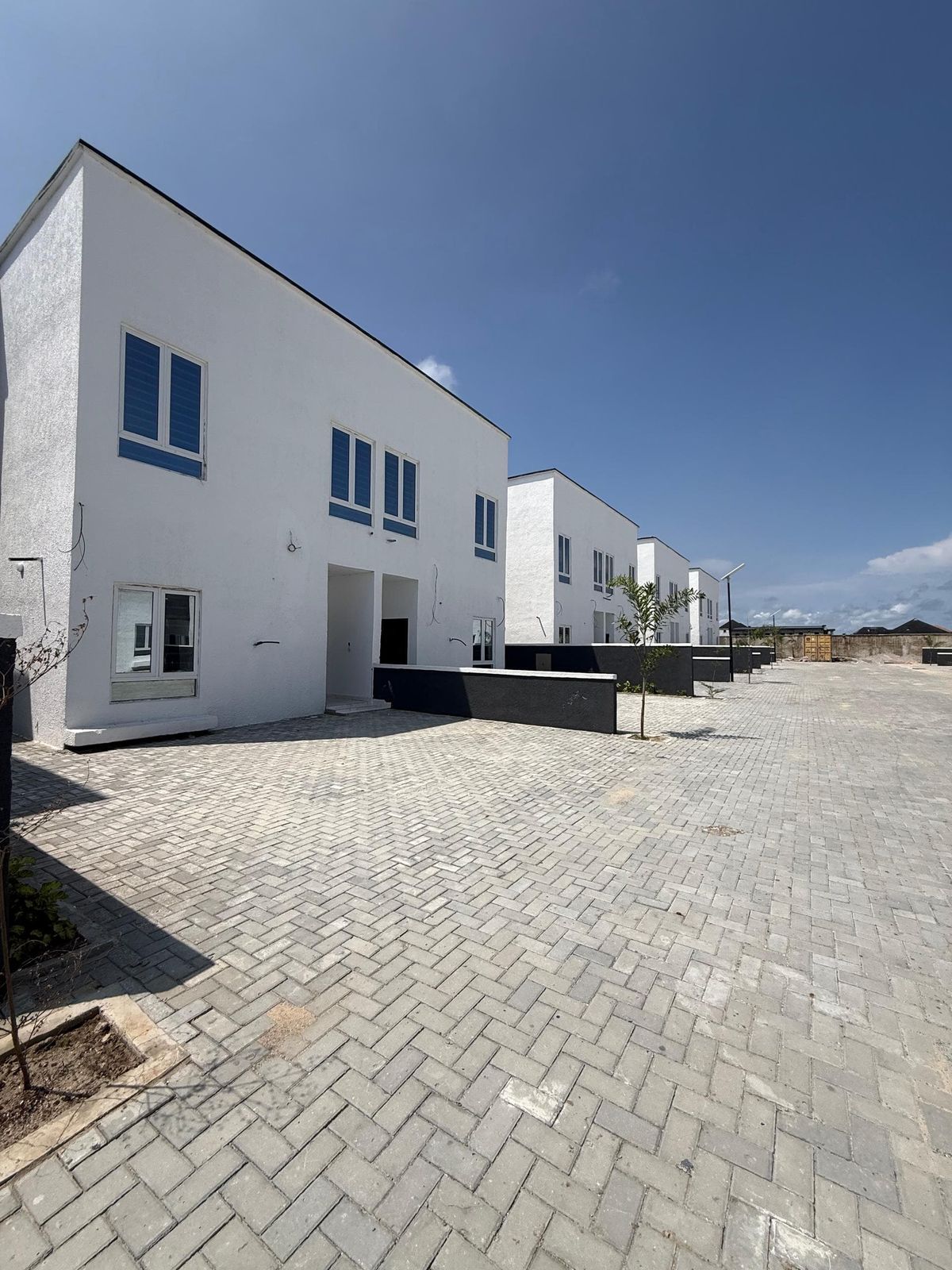 WITH 30% INITIAL DEPOSIT, YOU CAN OWN A HOME AT CAPITAL LOFT: — ₦89,400,000/year | GidiStay — 3 bed duplex in Lekki Epe (interior)