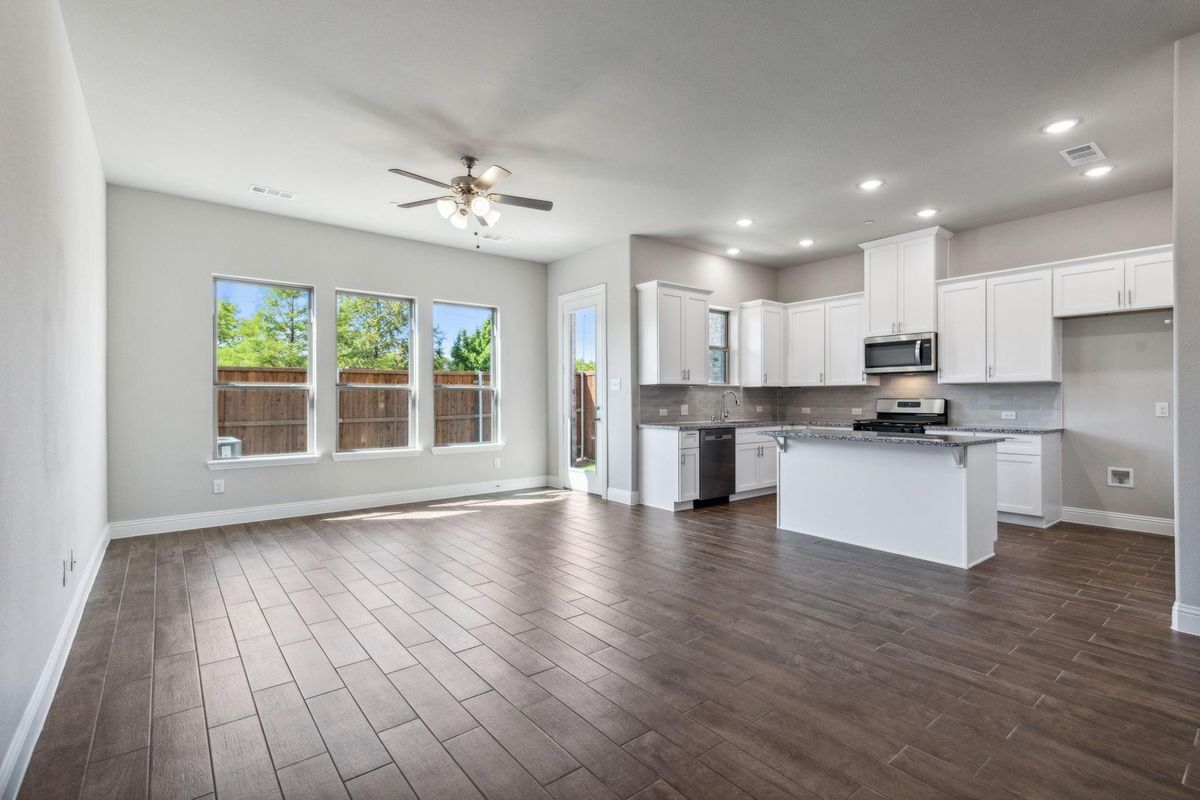 4 Beds 3 Baths Plano Texas 1,903Sqft — $519,000 | GidiStay — 4 bed  in Plano (bedroom view)